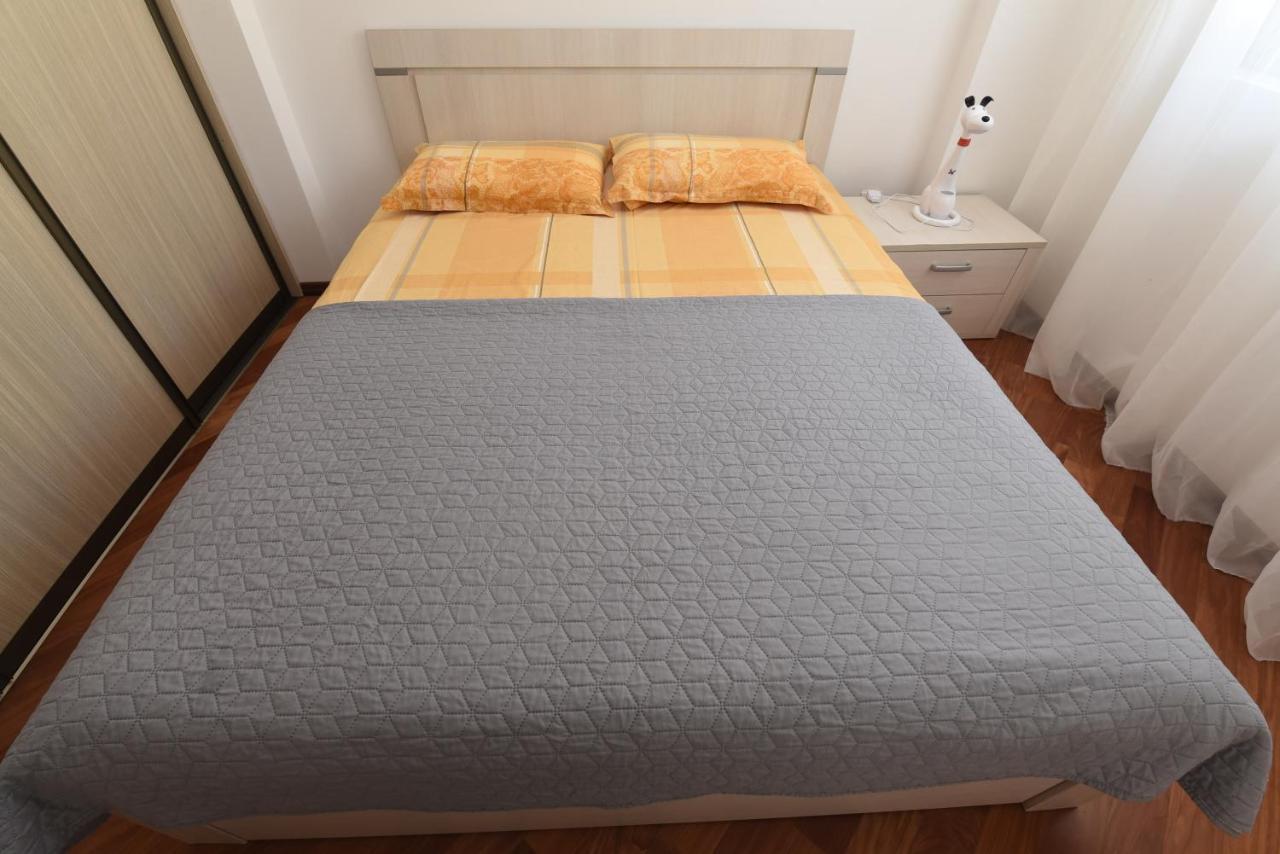 Appartement Apartamenti Enjoy à Petrovac Extérieur photo