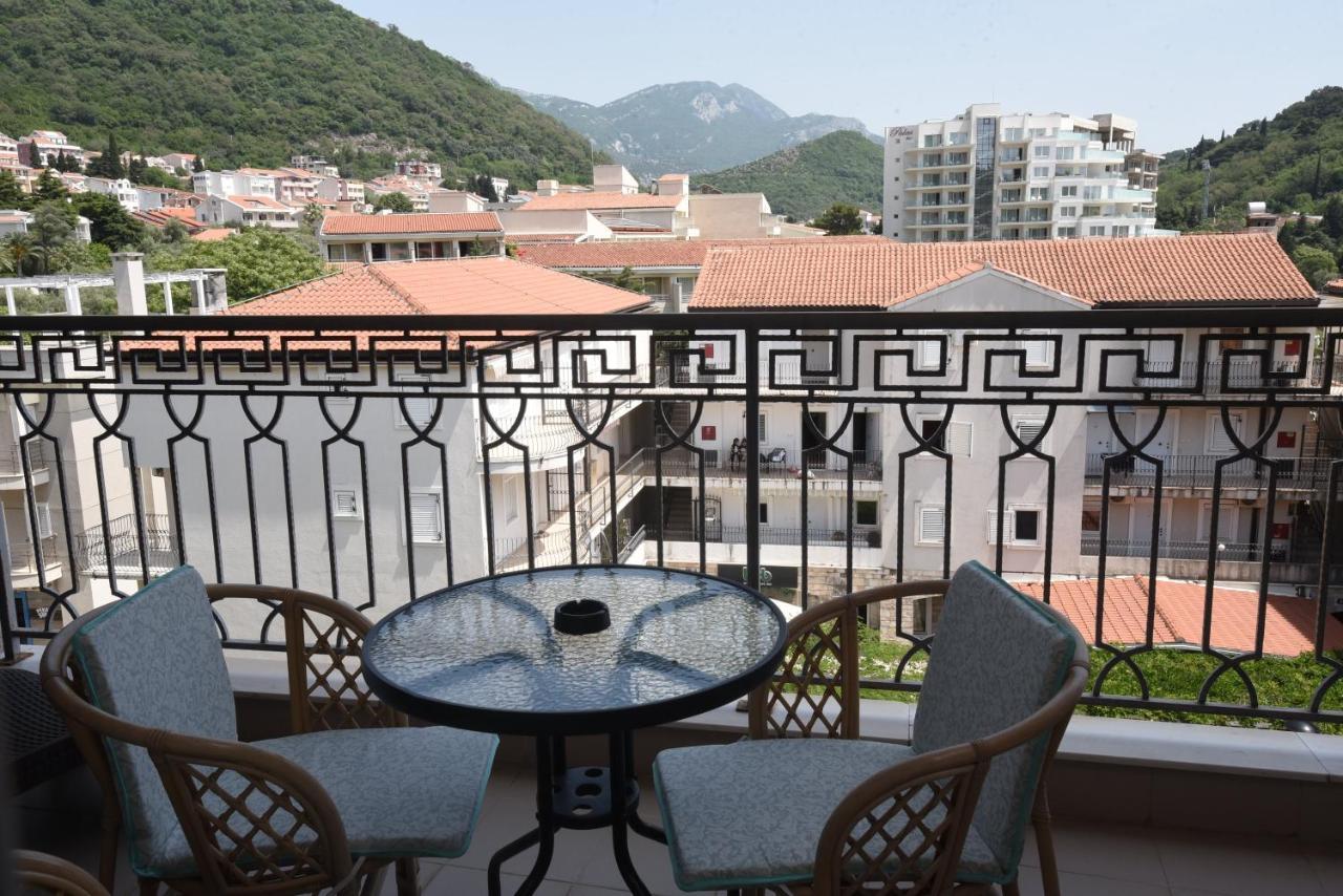 Appartement Apartamenti Enjoy à Petrovac Extérieur photo